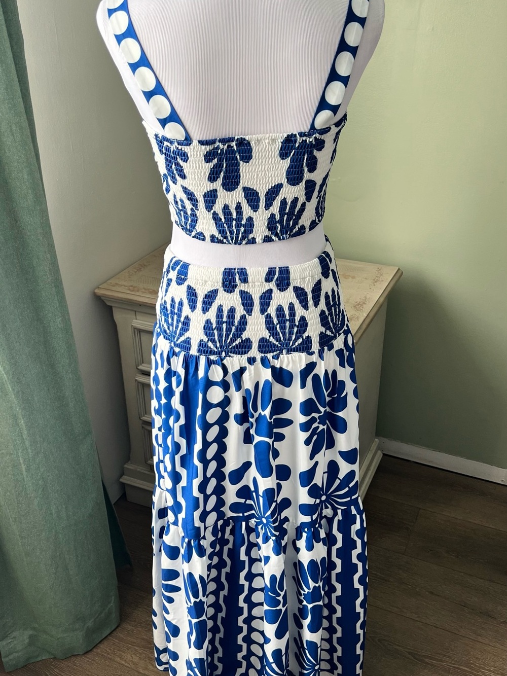 Commense Floral Print Cami Top & Smocked Skirt
XS Set - Picture 2 of 6